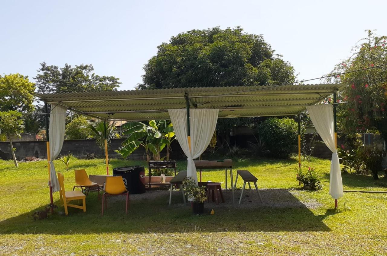 Rooms Palmeras Cahuita Exterior foto