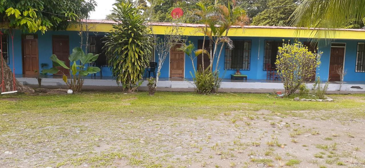 Rooms Palmeras Cahuita Exterior foto