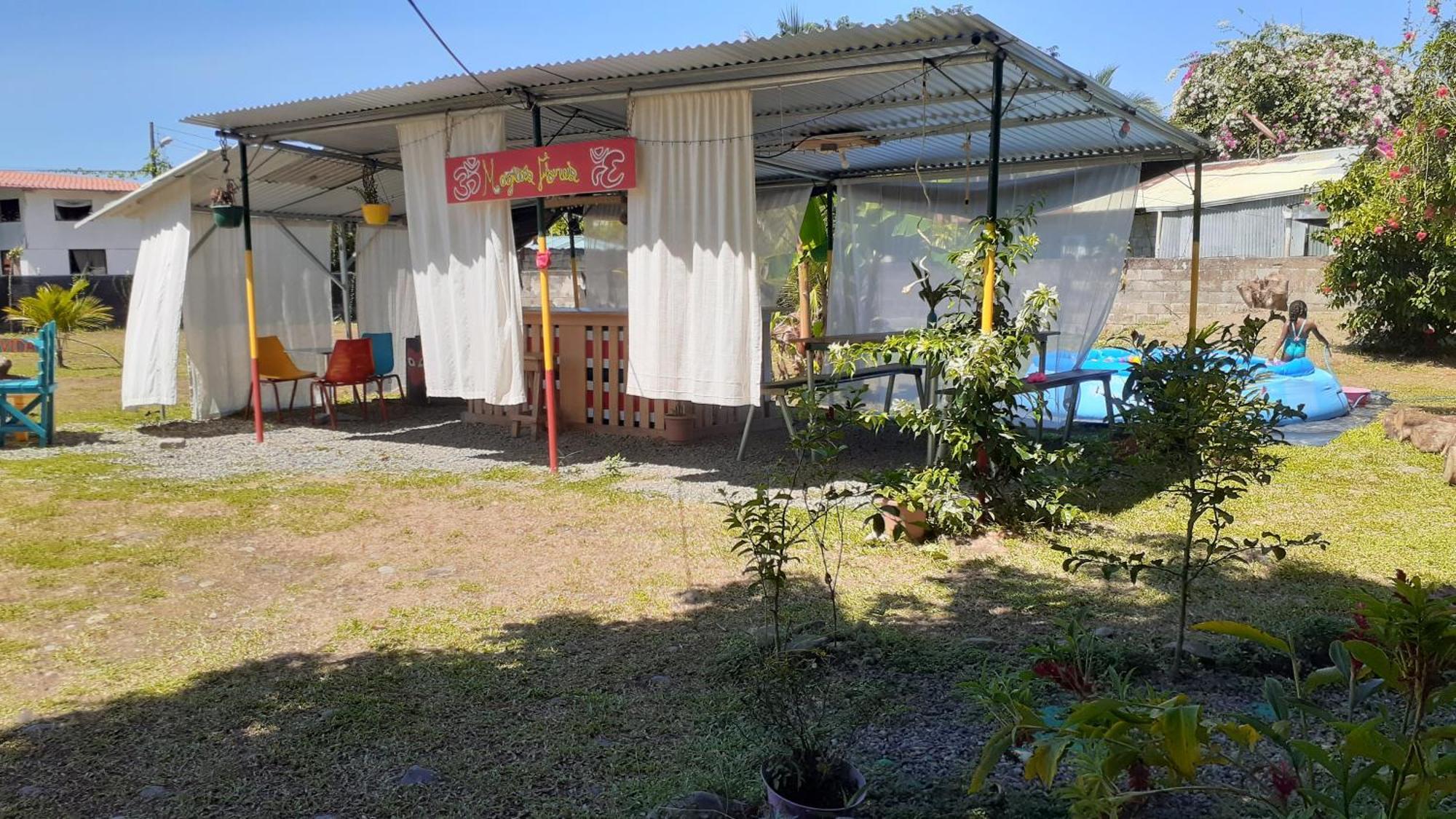 Rooms Palmeras Cahuita Exterior foto