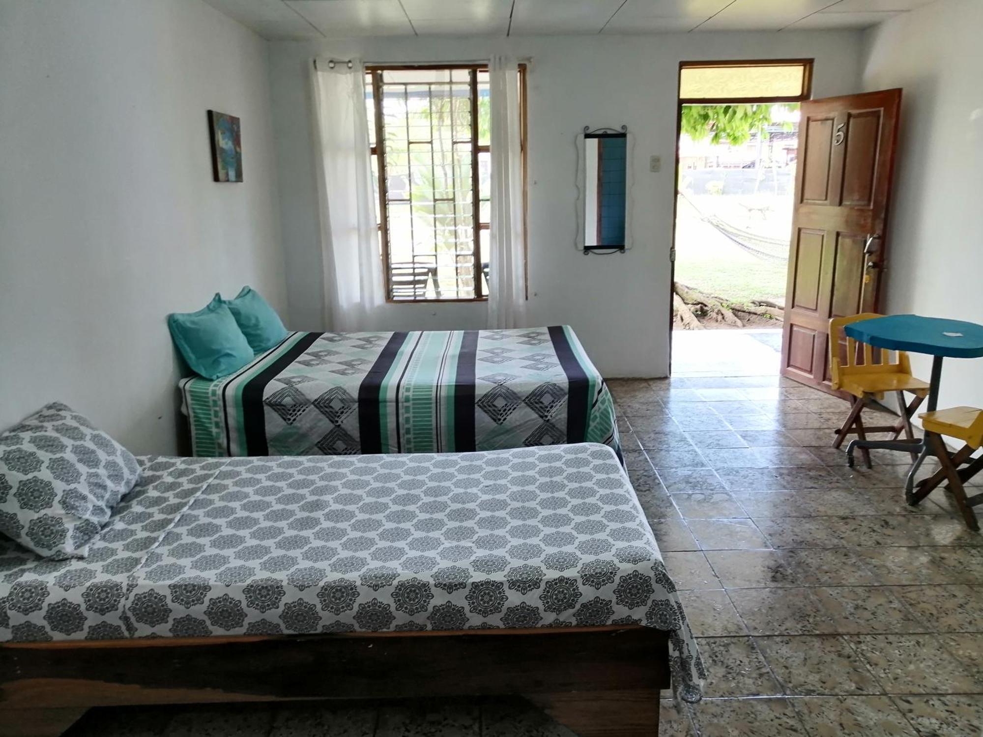 Rooms Palmeras Cahuita Exterior foto