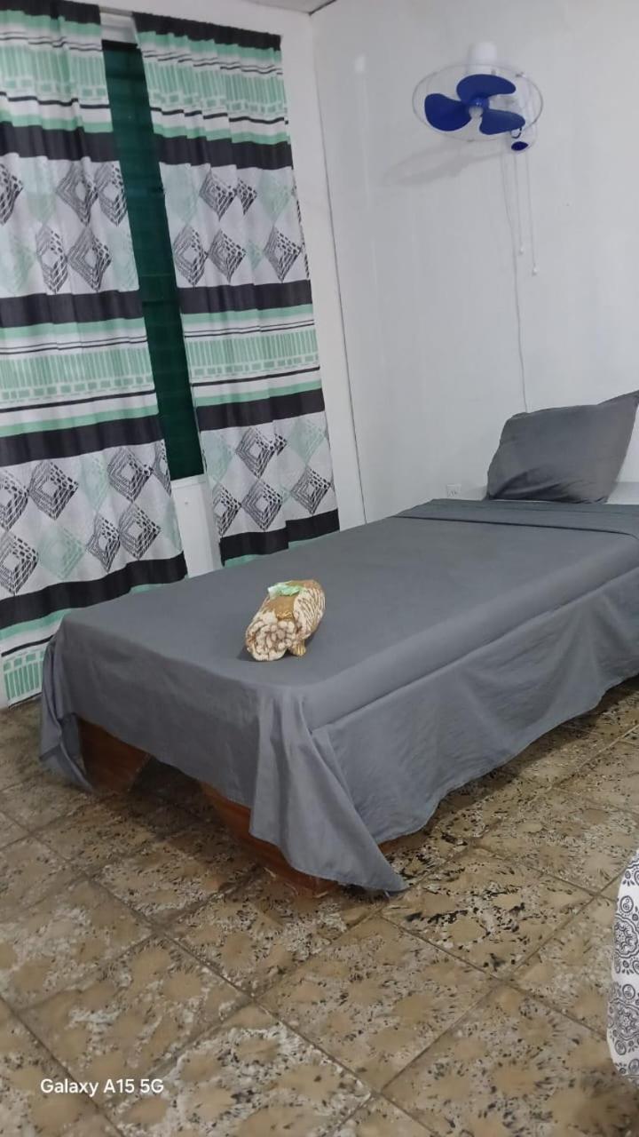 Rooms Palmeras Cahuita Exterior foto